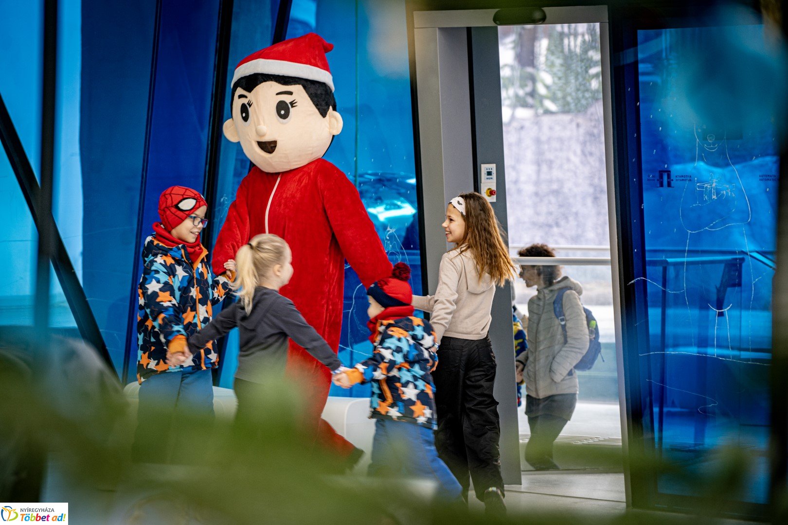 Sarkvidéki karácsony a LEGO gyárral a Nyíregyházi Állatparkban