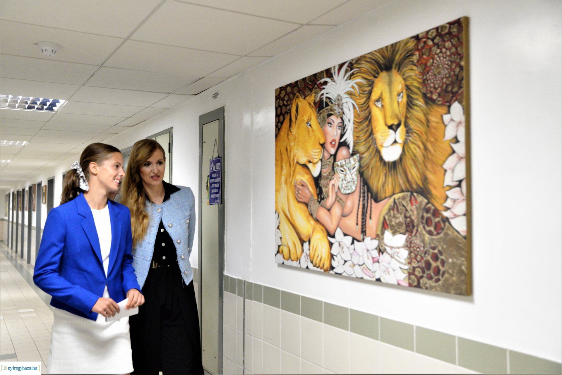 Sávolt Karolina festményei a Fül-Orr-Gégészeti Osztályon