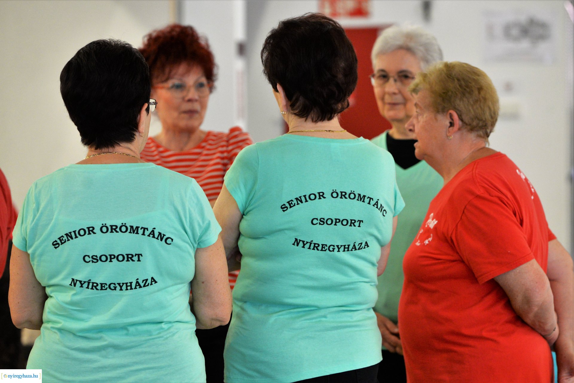 Senior örömtánc oktatás 2023