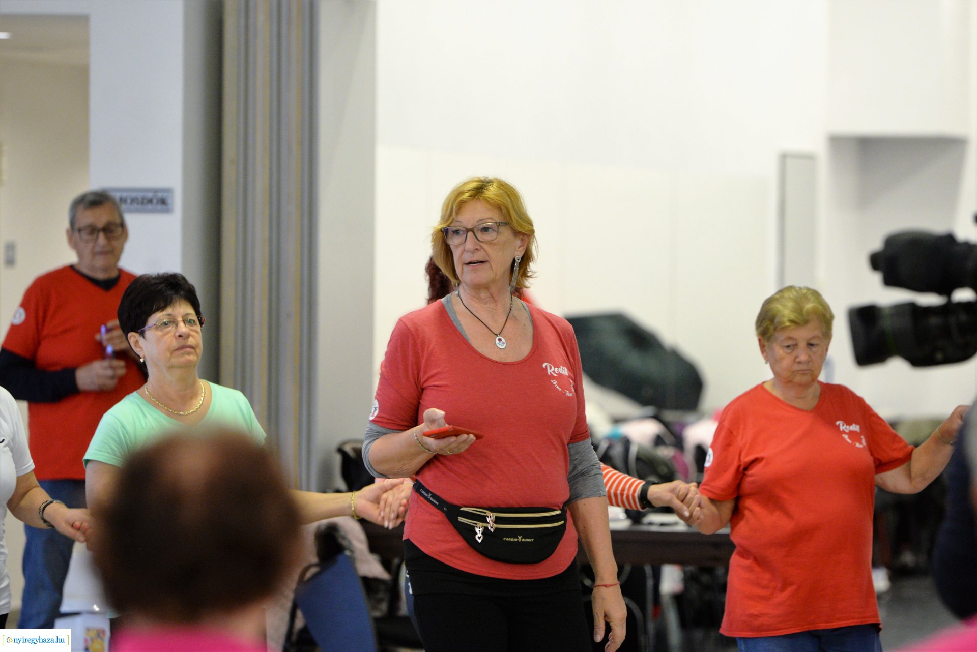 Senior örömtánc oktatás 2023