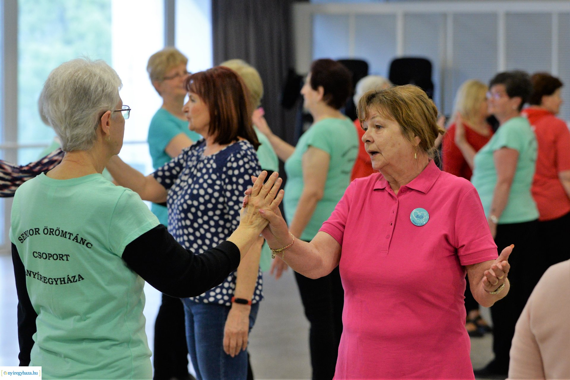 Senior örömtánc oktatás 2023