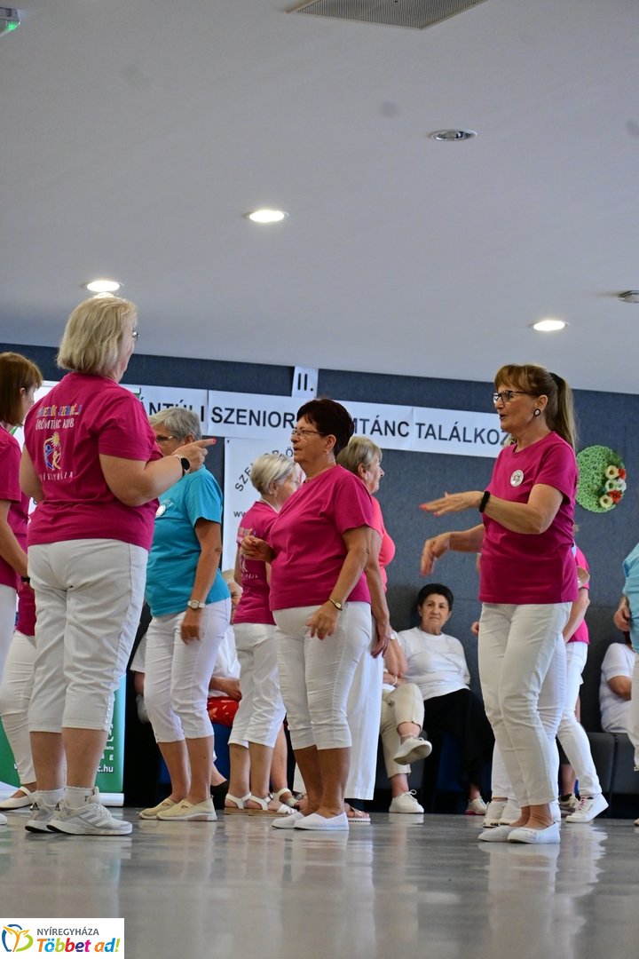 Senior örömtánc találkozó 2026