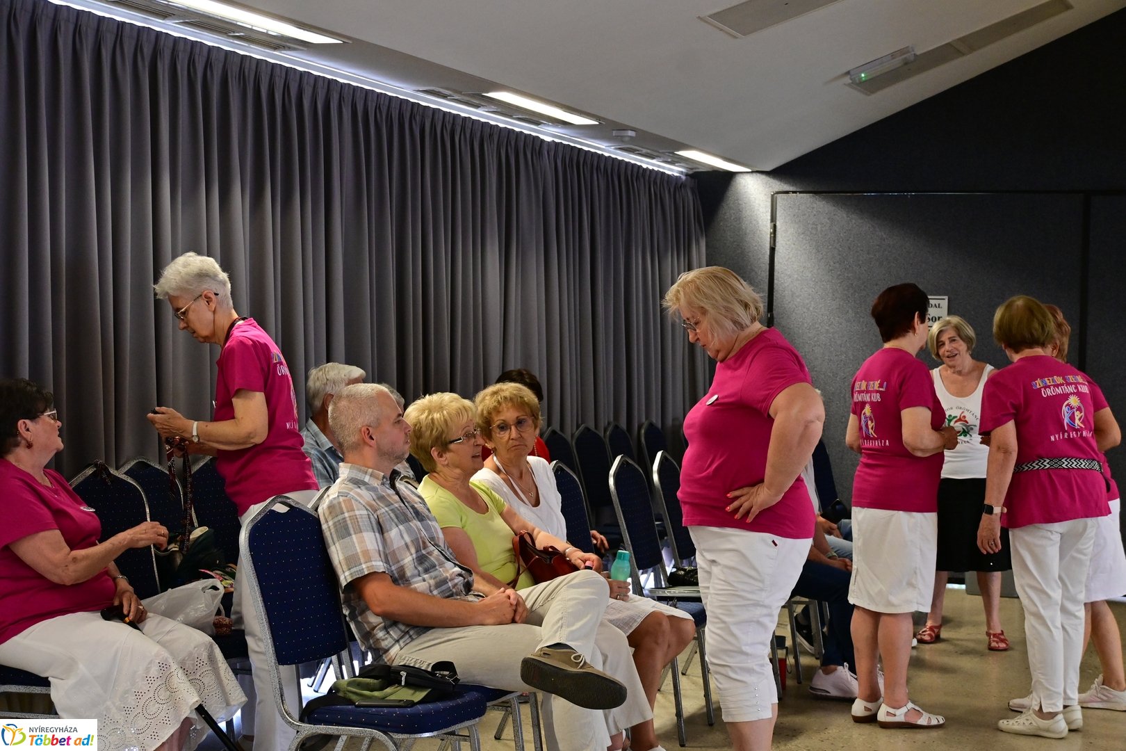 Senior örömtánc találkozó 2026