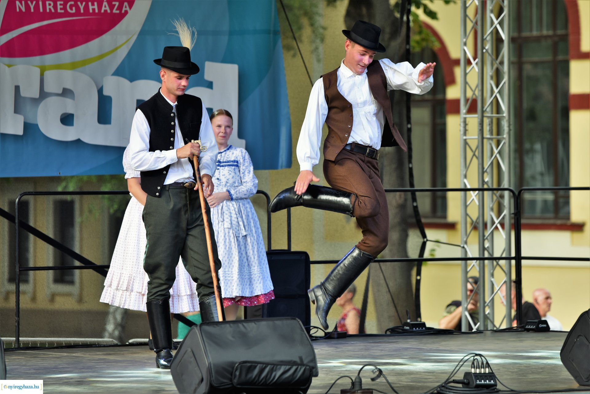 Serfeszt 2023 - pénteki nyitónap