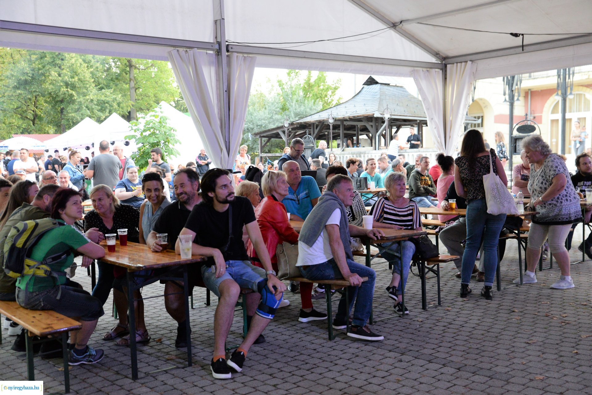 Serfeszt jubileum Sóstón