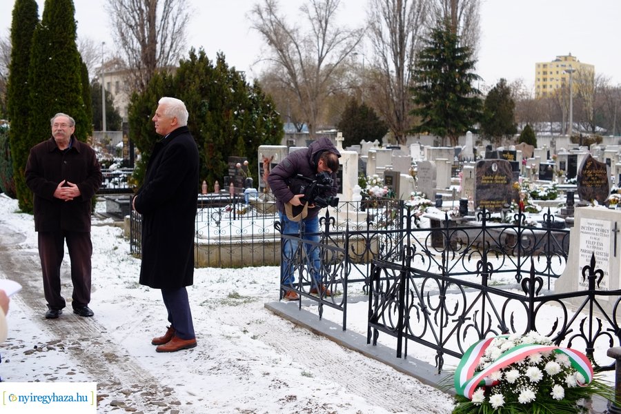 Síremlékek felújítva az Északi temetőben