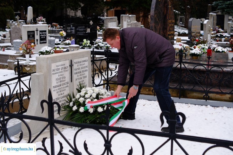 Síremlékek felújítva az Északi temetőben