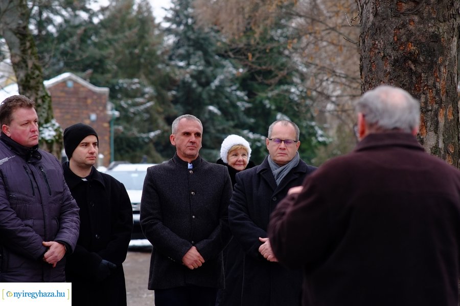 Síremlékek felújítva az Északi temetőben