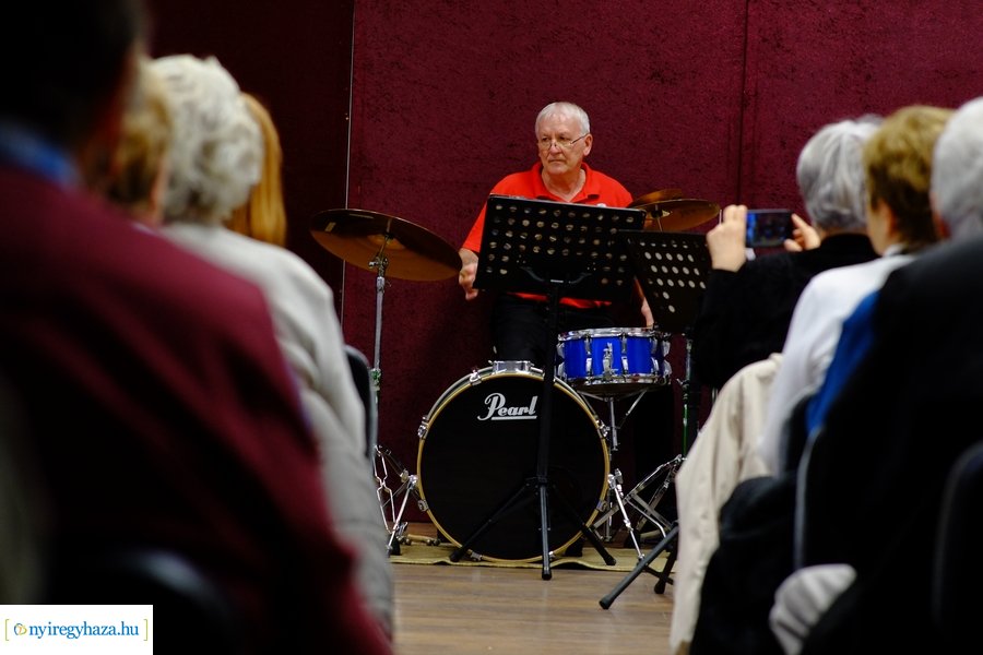 Smart Brass Band koncert időseknek