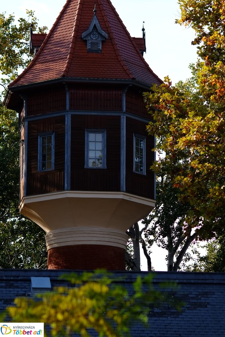 Sóstó őszies arca 2025 októberében