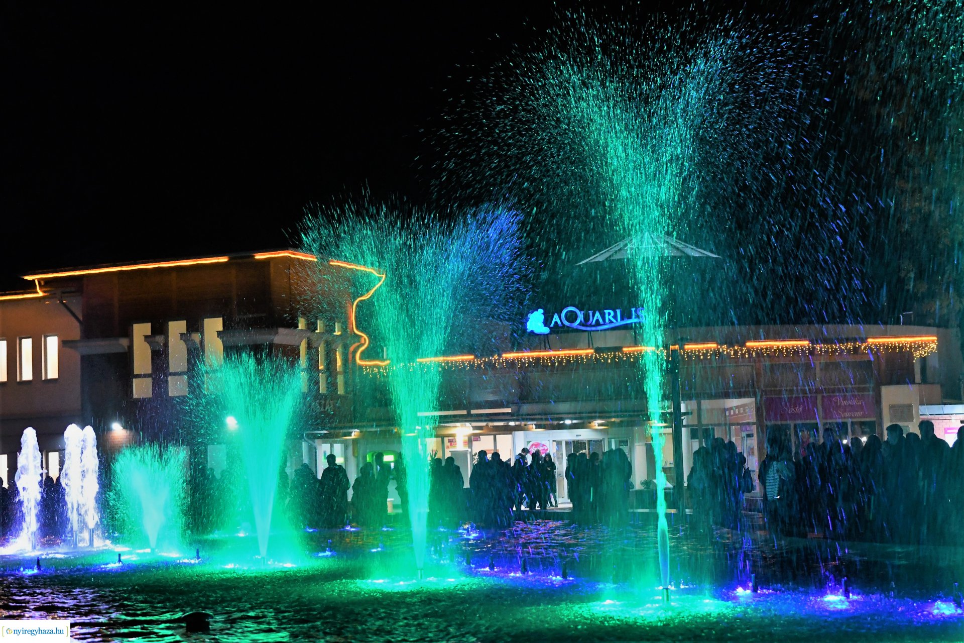 Sóstó új látványossága - elkészült a szökőkút