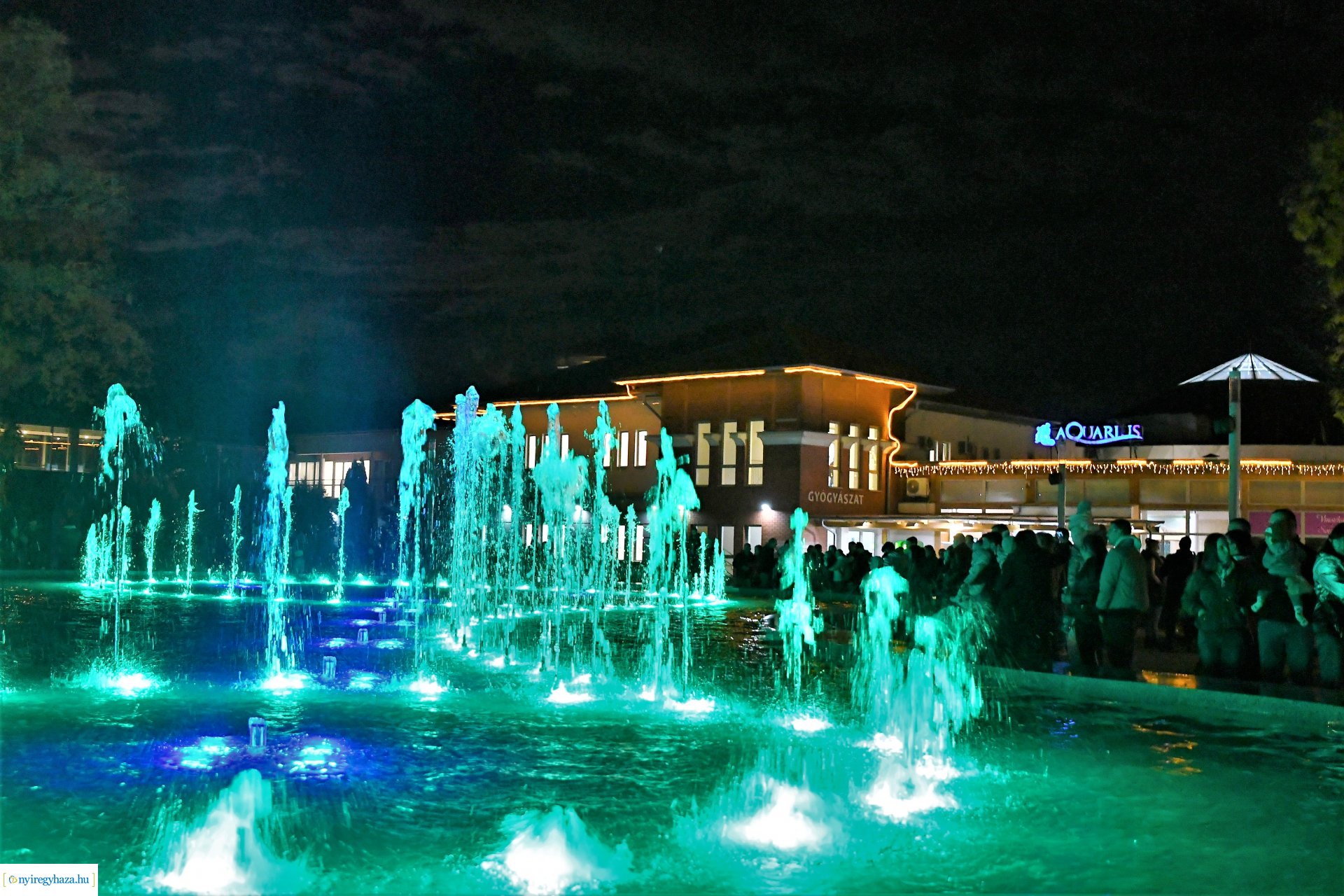 Sóstó új látványossága - elkészült a szökőkút