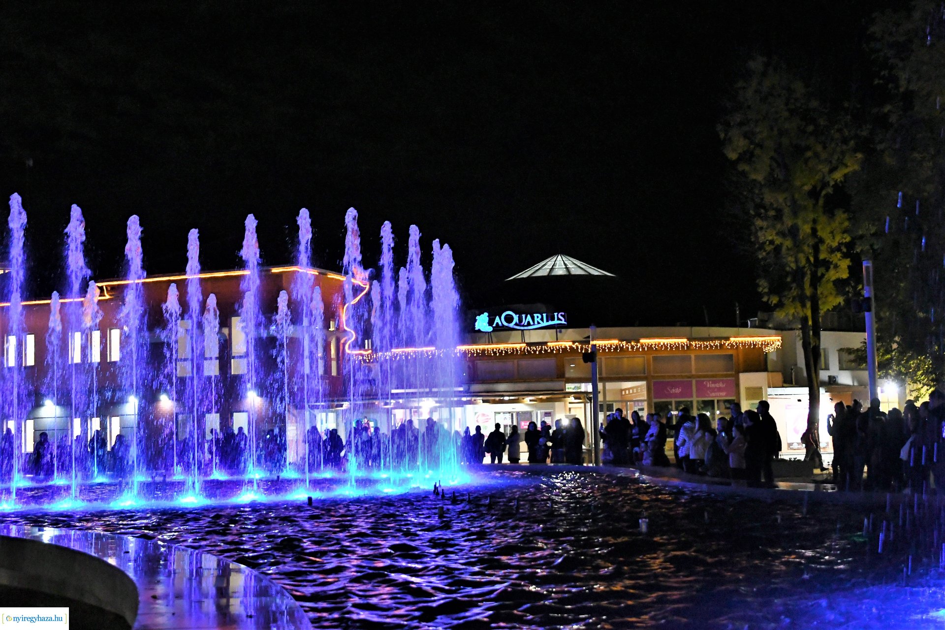 Sóstó új látványossága - elkészült a szökőkút