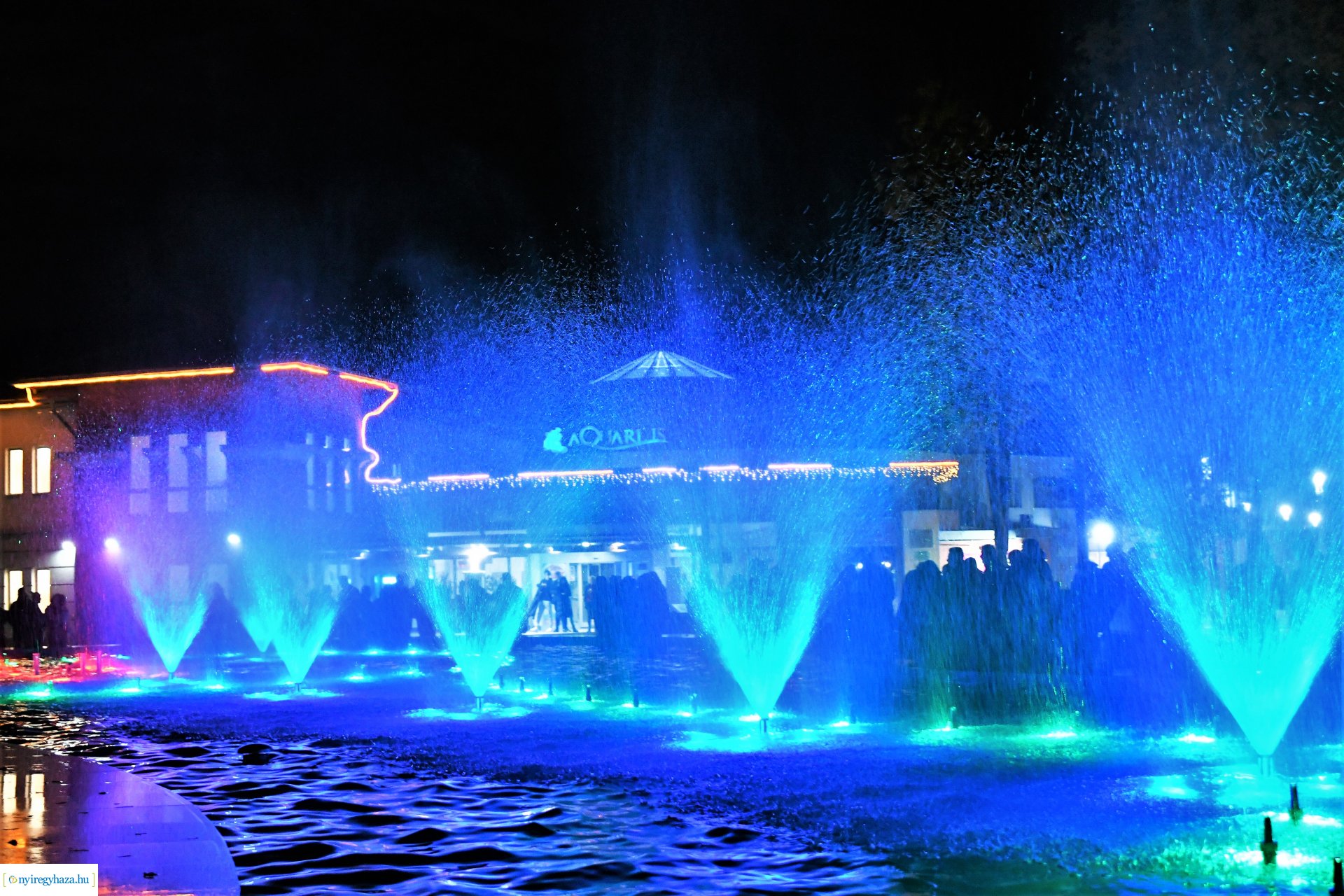 Sóstó új látványossága - elkészült a szökőkút