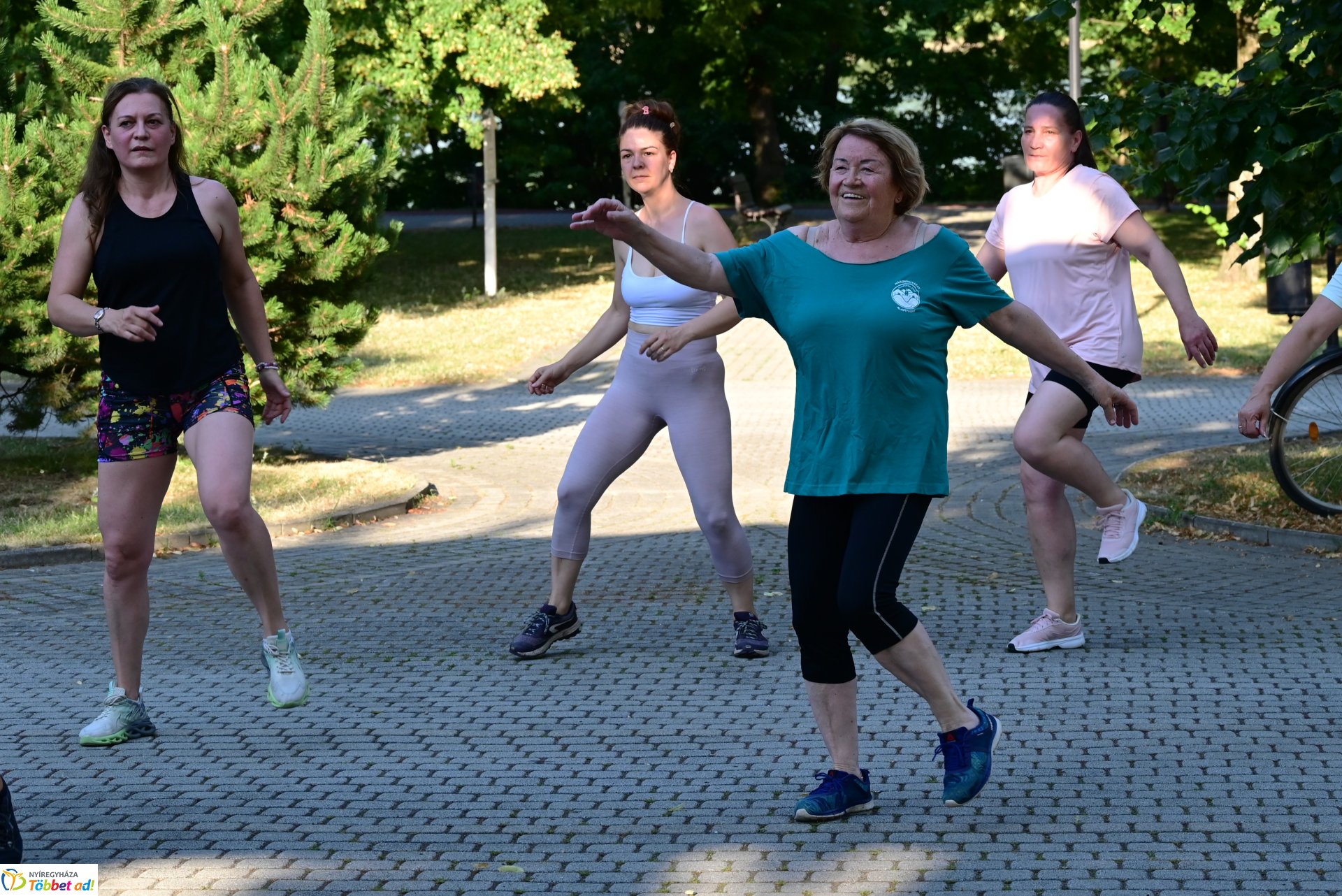 Sóstói fitt esték - zumba a szabadban