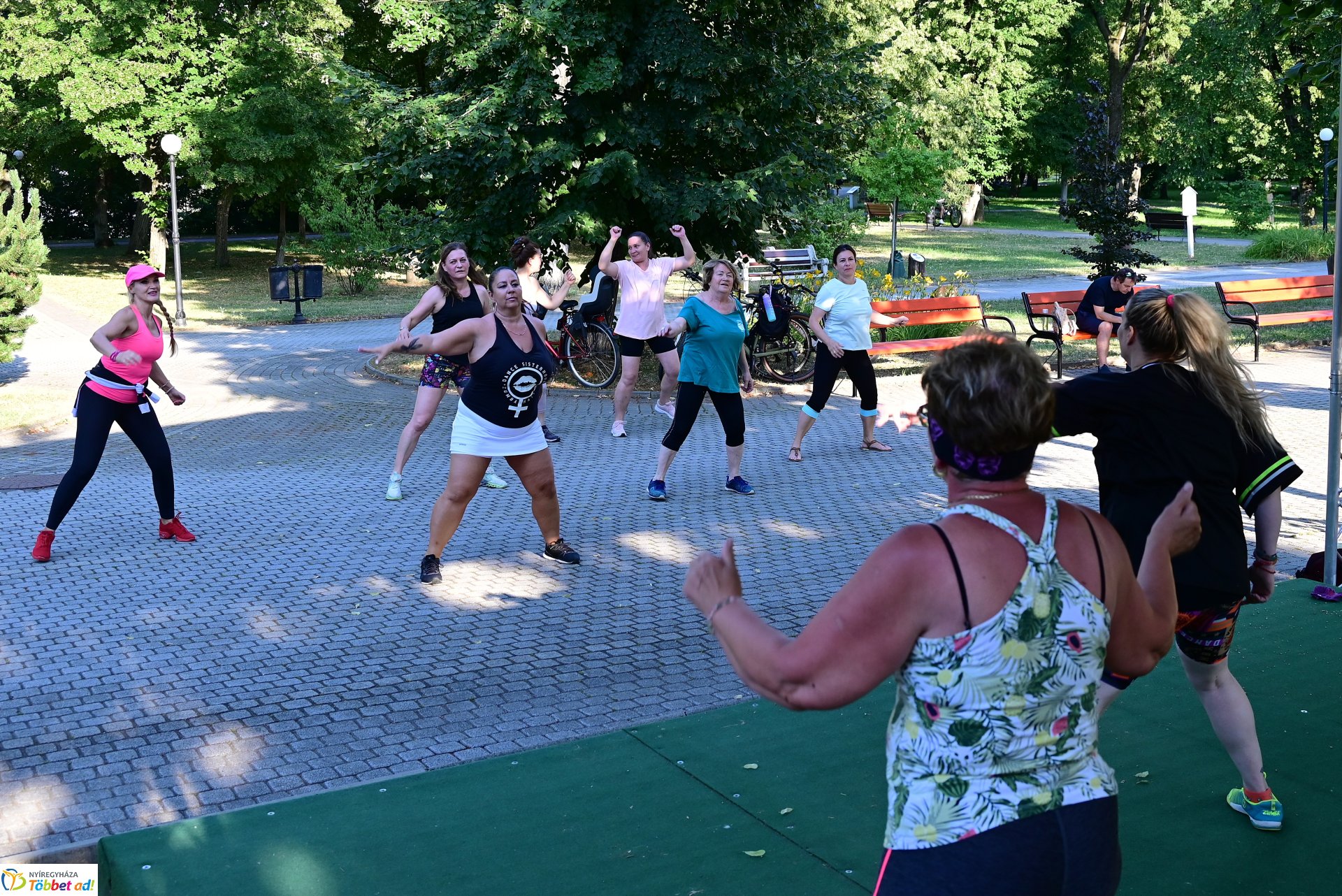 Sóstói fitt esték - zumba a szabadban