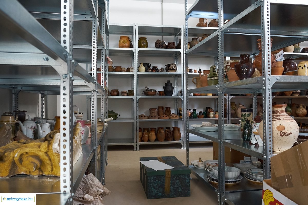 Sóstói Múzeumfalu 200416