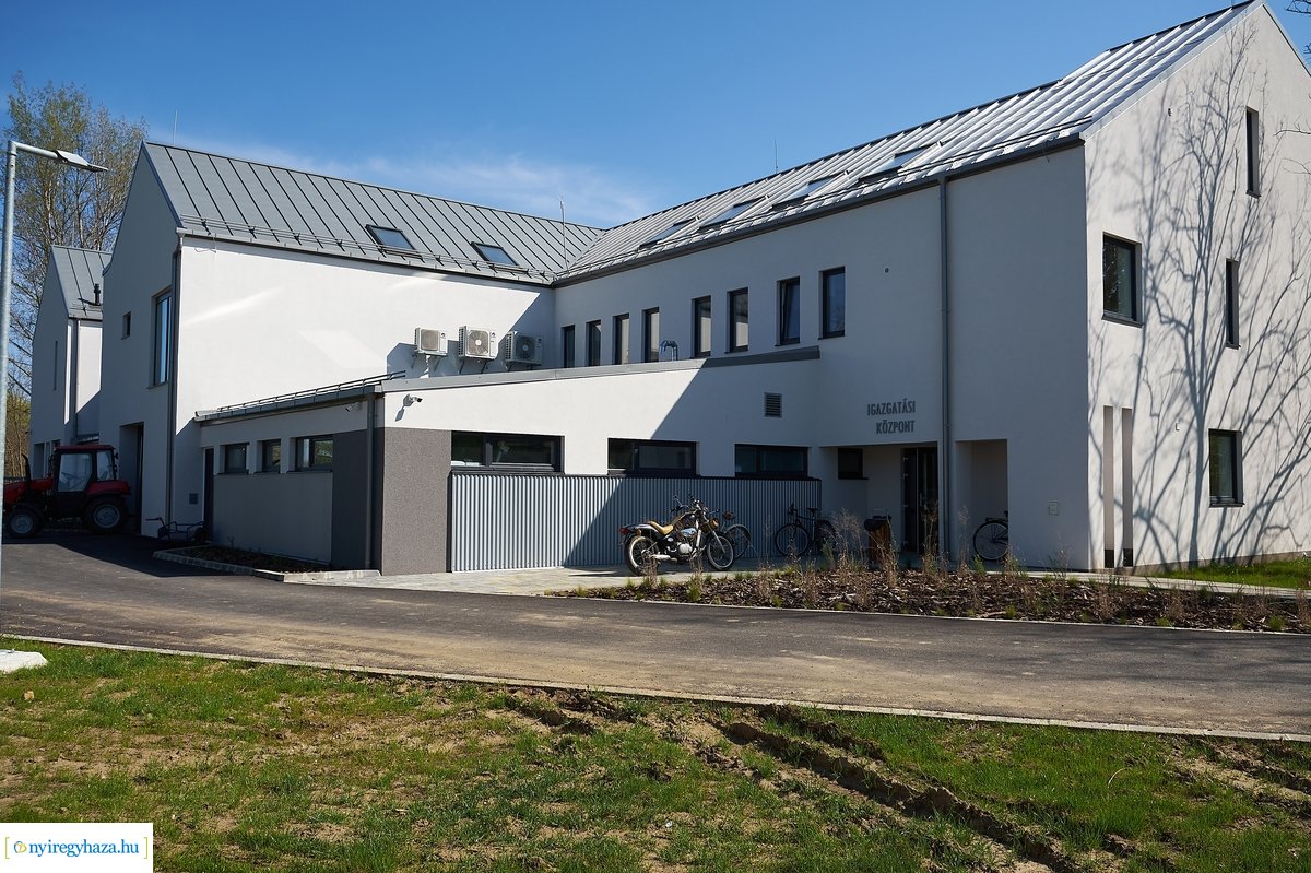 Sóstói Múzeumfalu 200416