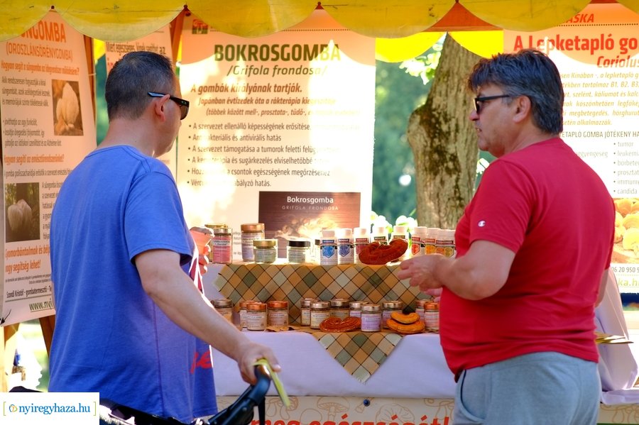 Sóstói piac 20210612