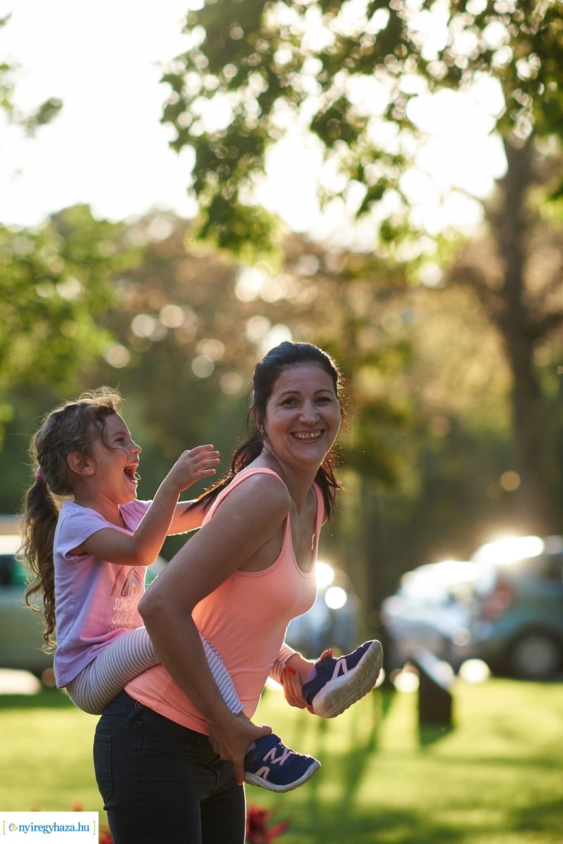 Sóstói Piac és Térzene 20200708