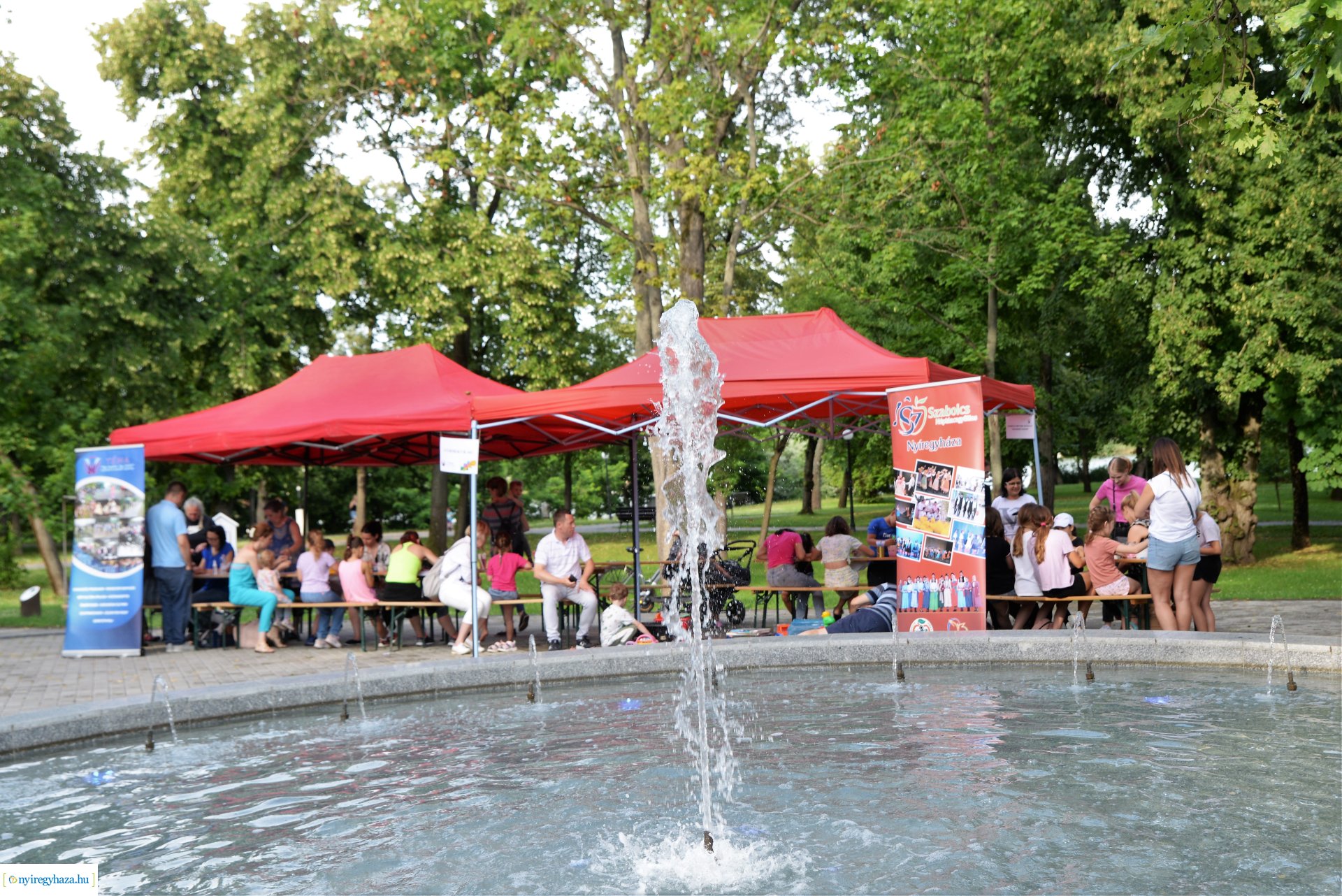 Sóstói Tánc Esték - júliusban minden csütörtökön a piac mellett