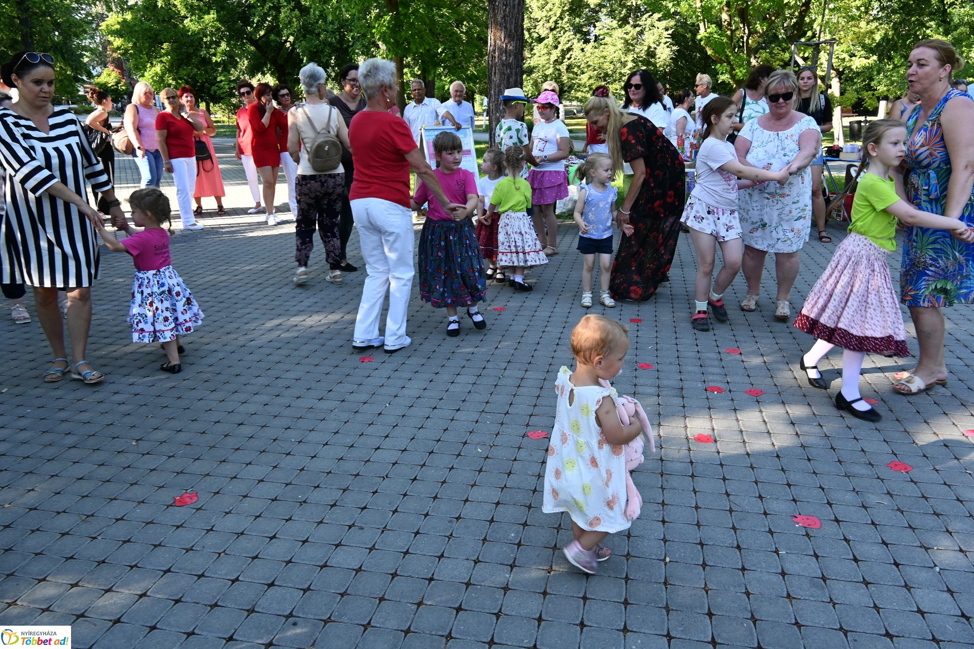 Sóstói táncesték - táncház minden korosztálynak