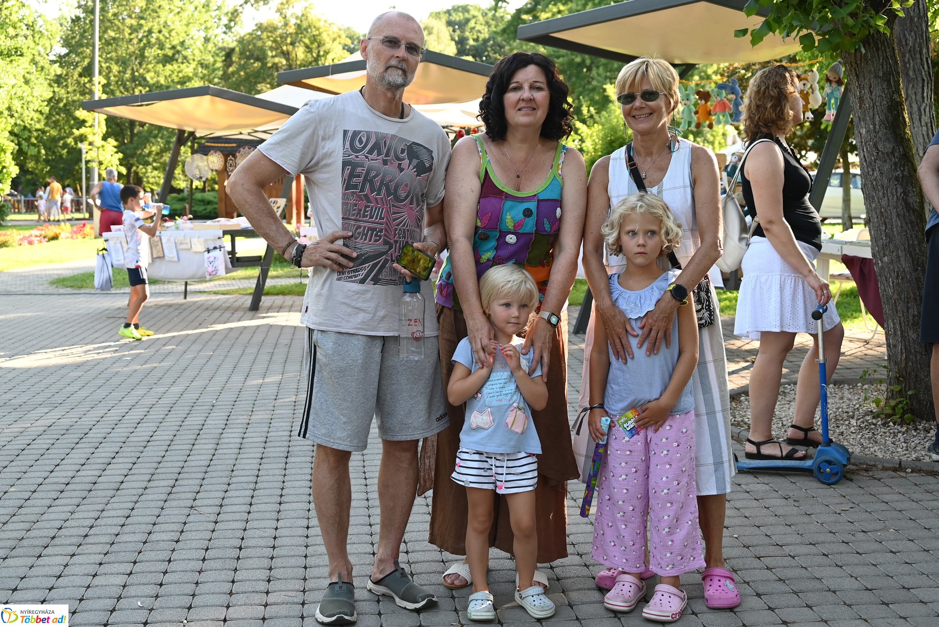 Sóstón mindenki táncolt - táncházzal várták a Sóstói Táncest szervezői az érdeklődőket