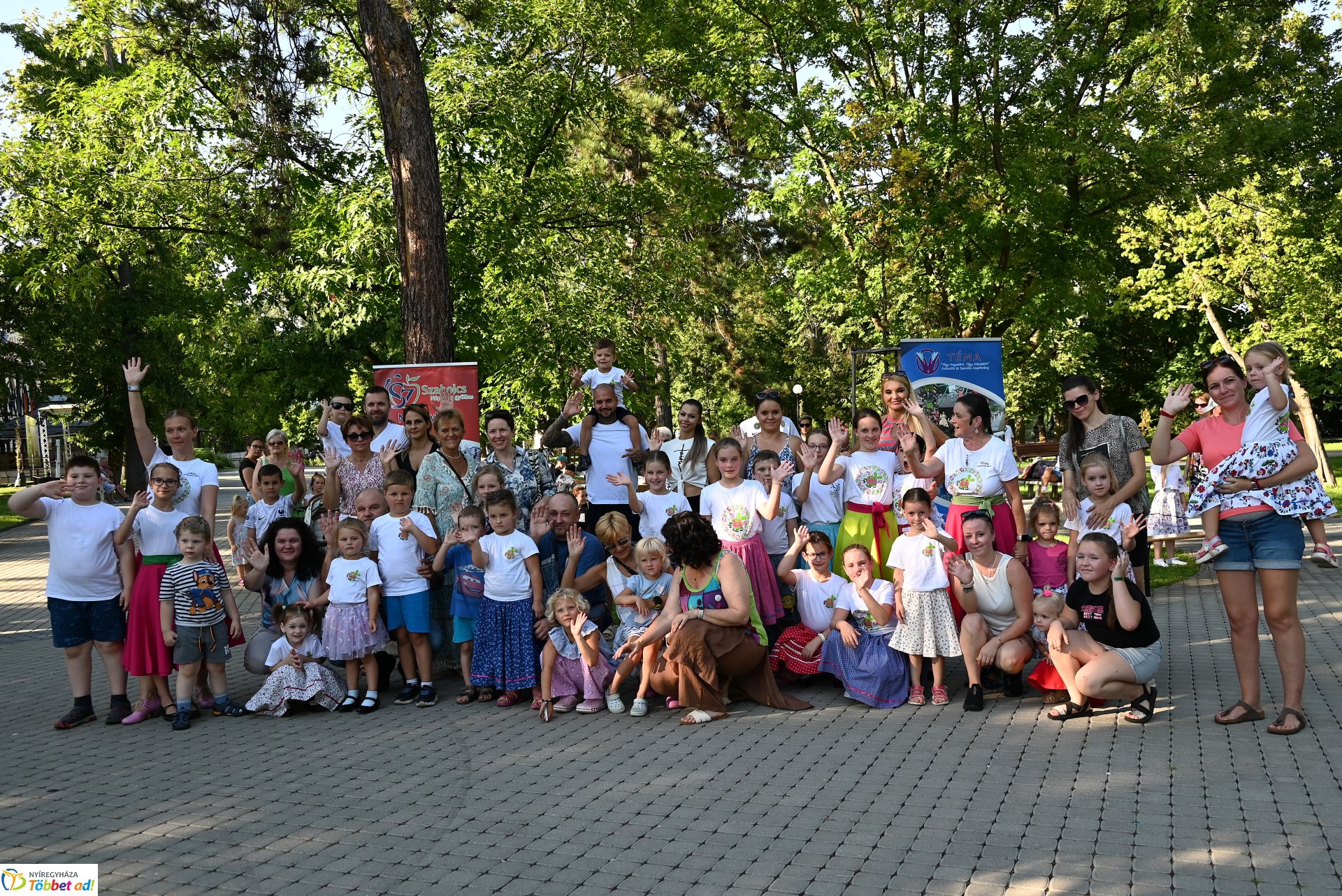 Sóstón mindenki táncolt - táncházzal várták a Sóstói Táncest szervezői az érdeklődőket