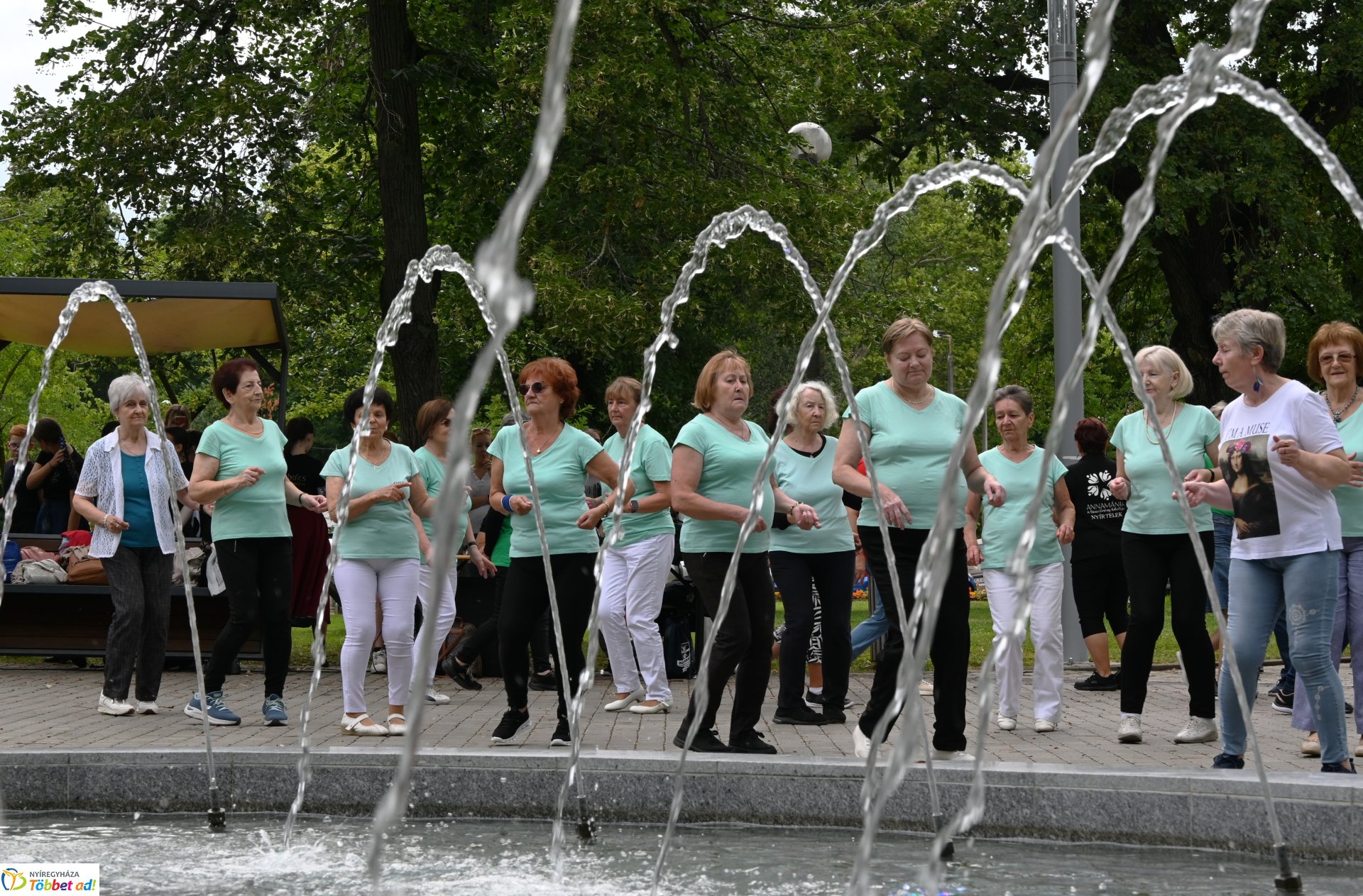 Sóstón újra a táncé volt a főszerep