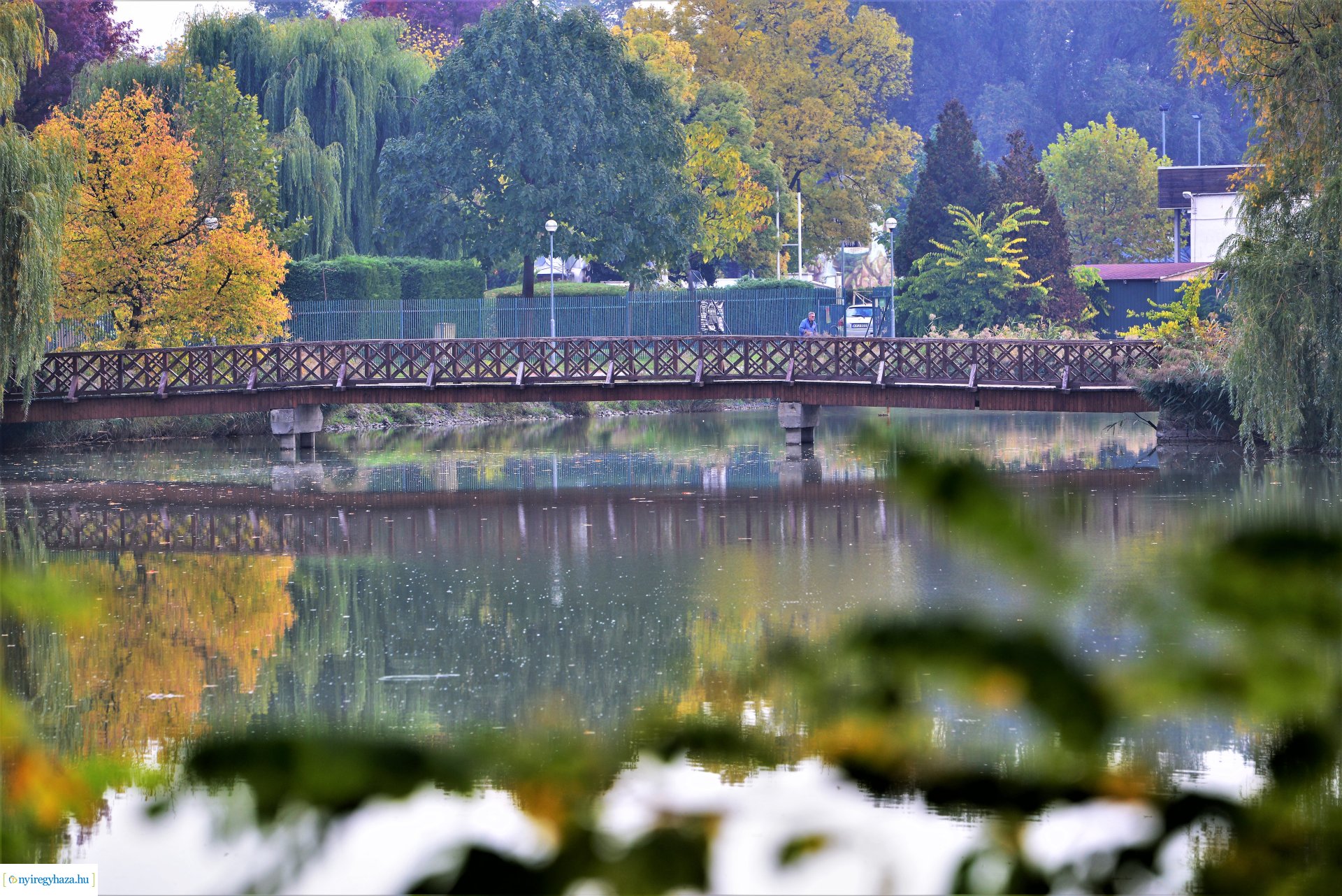 Sóstóra beköszöntött az ősz