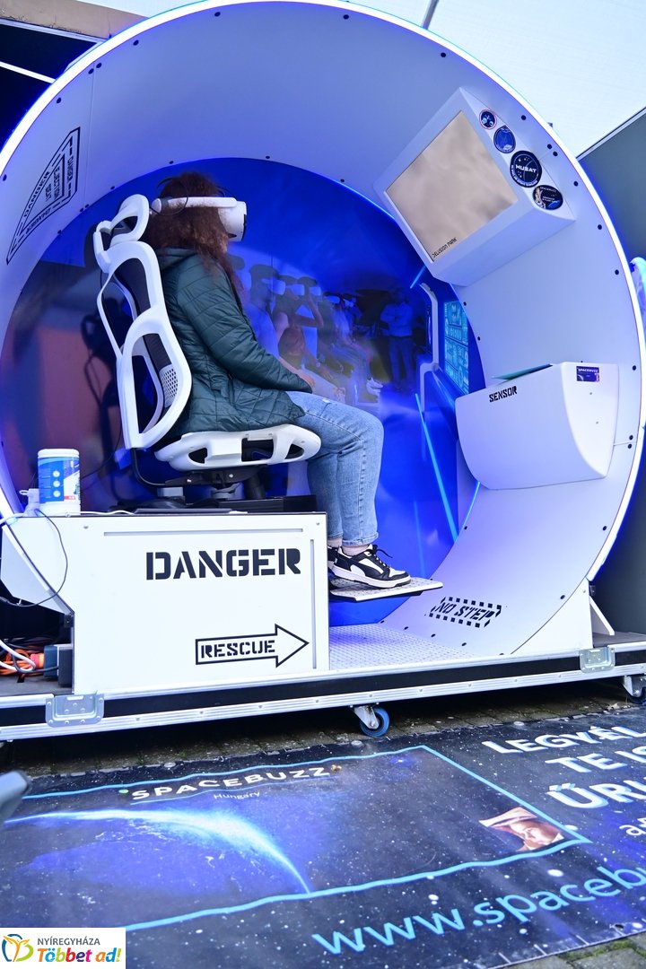 Spacebuzz a Vécsey iskolában 2025 októberében