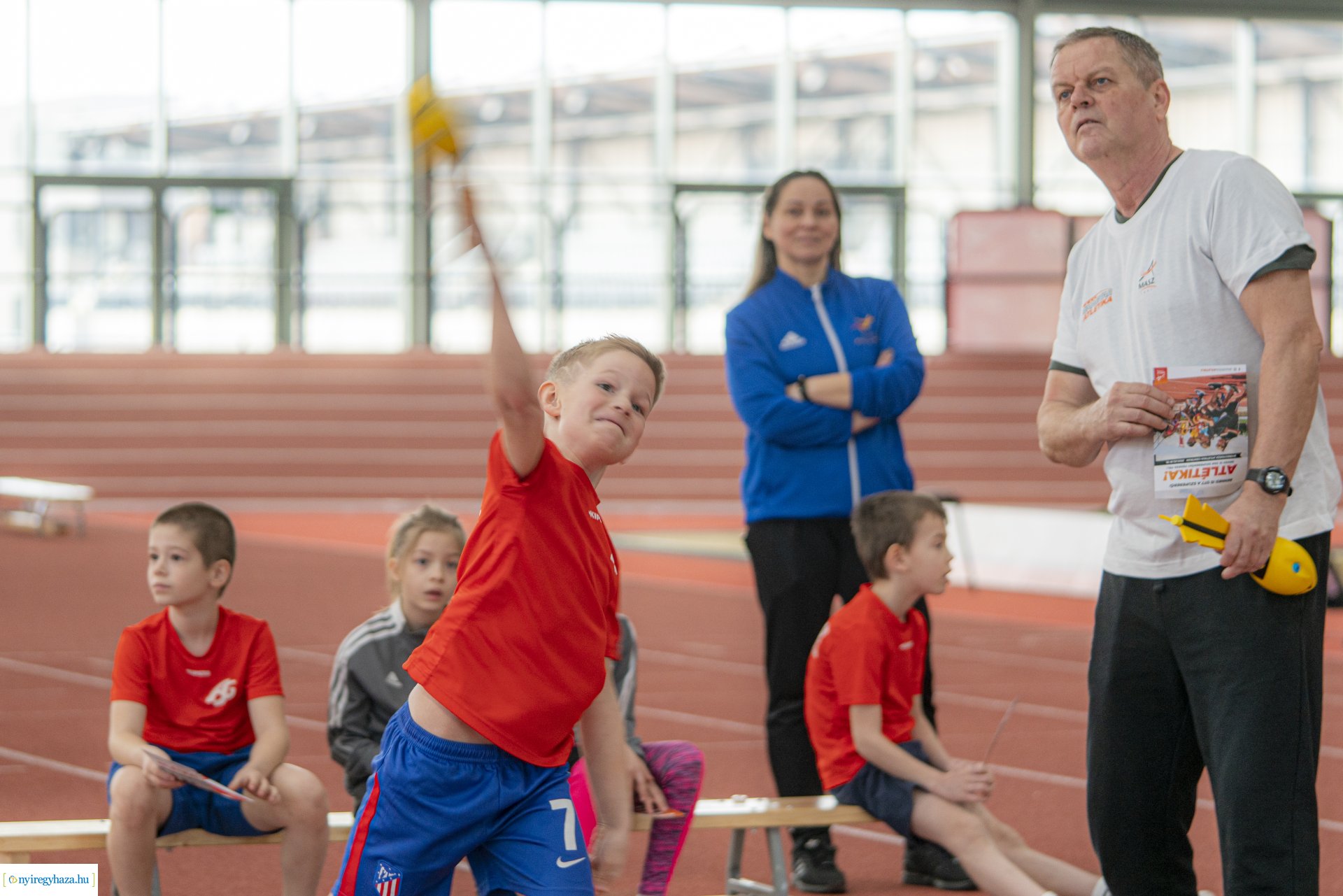 Sportágnépszerűsítő rendezvény a Nyíregyházi Atlétikai Centrumban