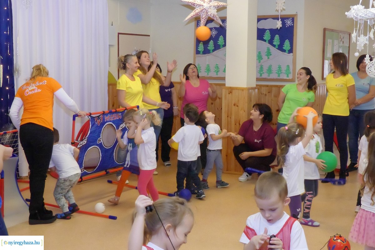 Sporteszköz adomány a Tündérkert óvodának