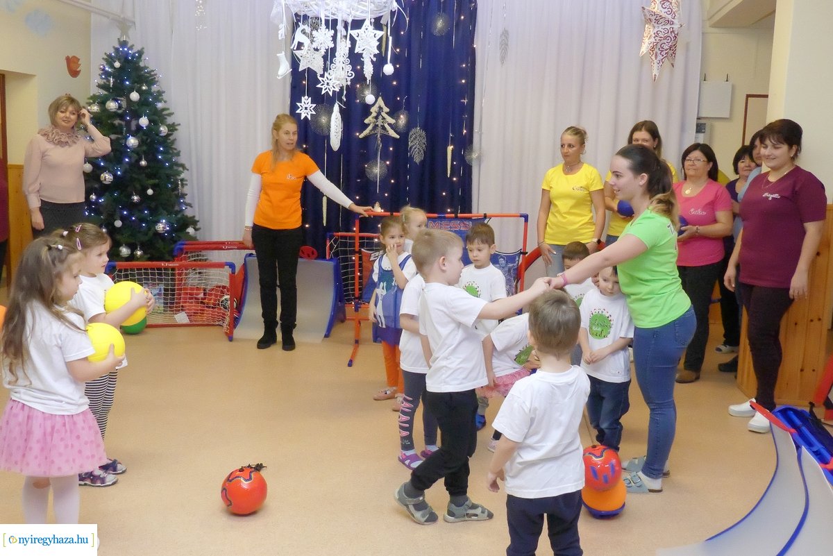 Sporteszköz adomány a Tündérkert óvodának