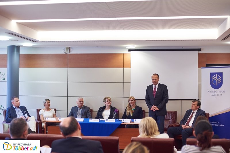 Sportkonferencia az egyetemen