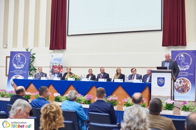 Sportkonferencia az egyetemen