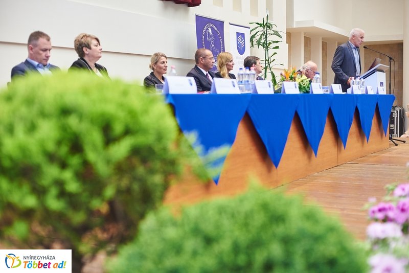 Sportkonferencia az egyetemen