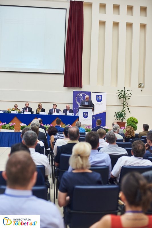 Sportkonferencia az egyetemen