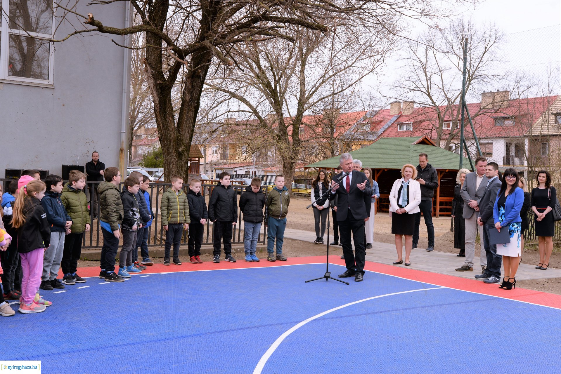 Sportpálya átadás a Kertvárosi Általános Iskolában