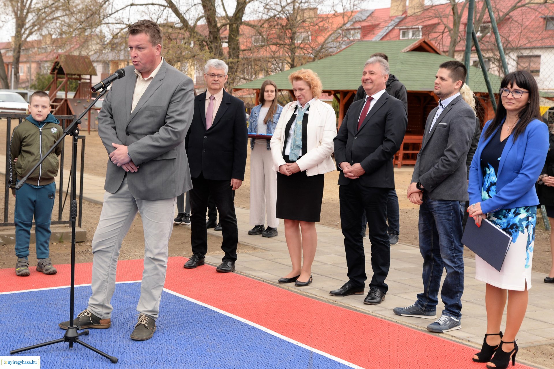 Sportpálya átadás a Kertvárosi Általános Iskolában