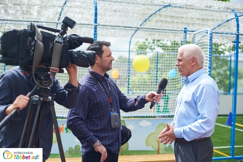 Sportszer ajándék a Csicsergő óvodának