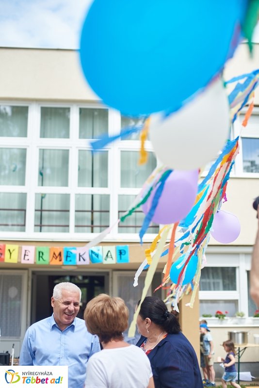 Sportszer ajándék a Csicsergő óvodának