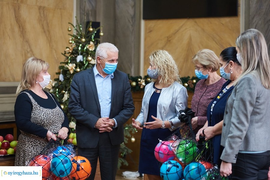 Sportszercsomag adomány az óvodáknak