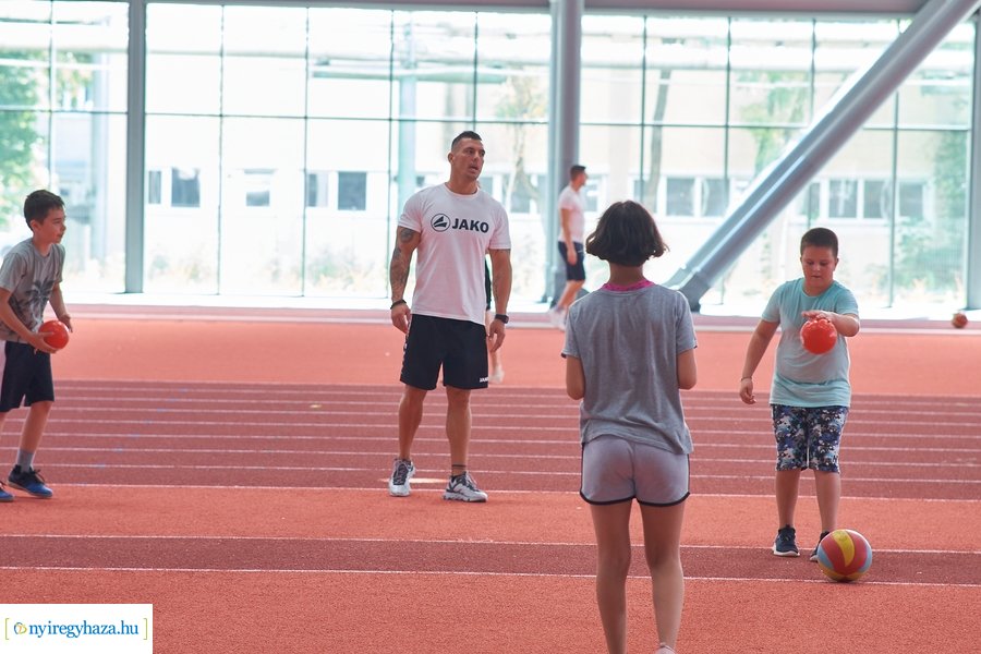 Sporttábor az Atlétikai Centrumban