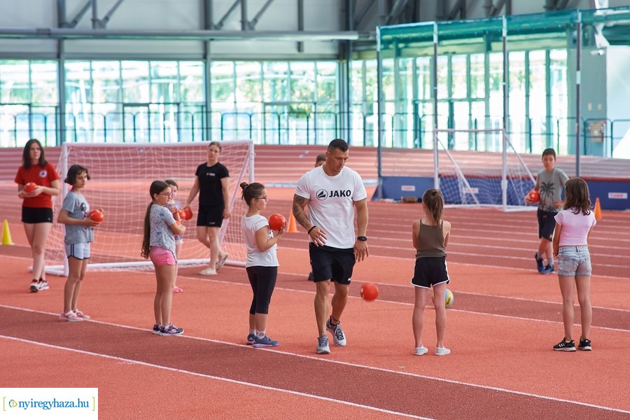 Sporttábor az Atlétikai Centrumban