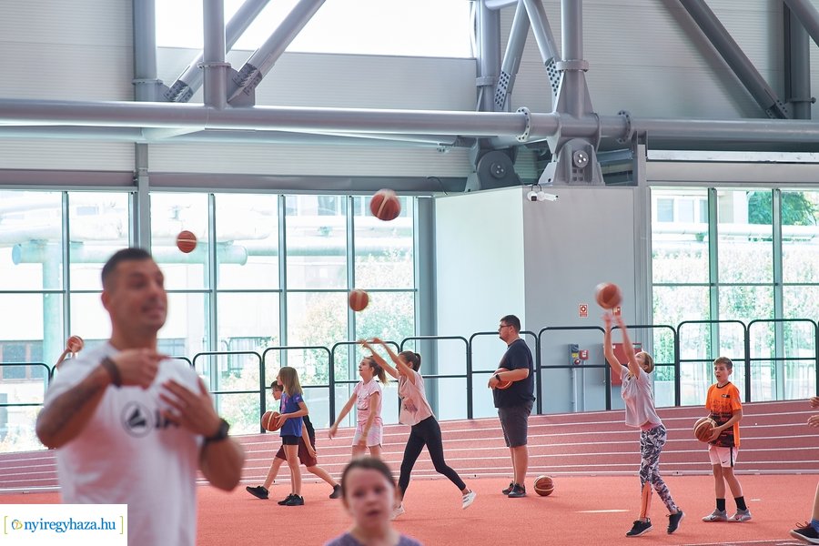 Sporttábor az Atlétikai Centrumban
