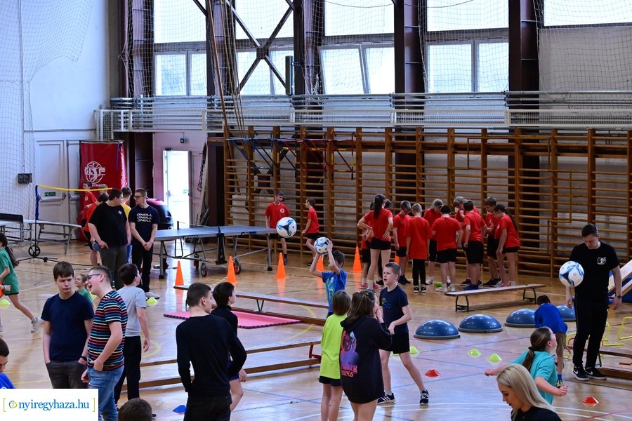 Sportvetélkedő a Bem iskolában 20240312
