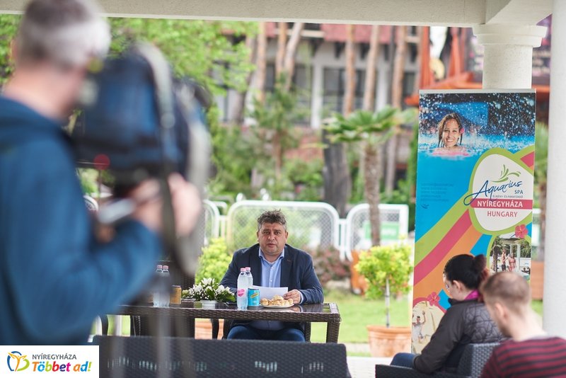 Strand nyitó sajtótájékoztató