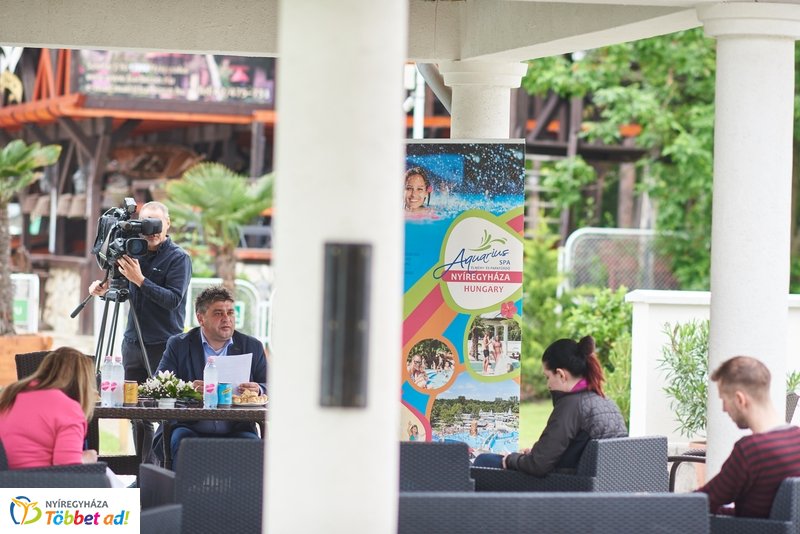 Strand nyitó sajtótájékoztató