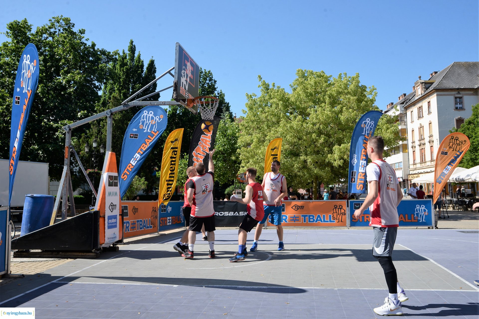 Streetball a Kossuth téren